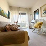 Due Camere, Vicino Al Mare, Condominio Rio